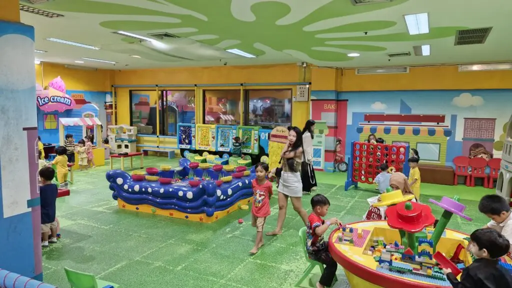 One of many play areas in Yoyoland